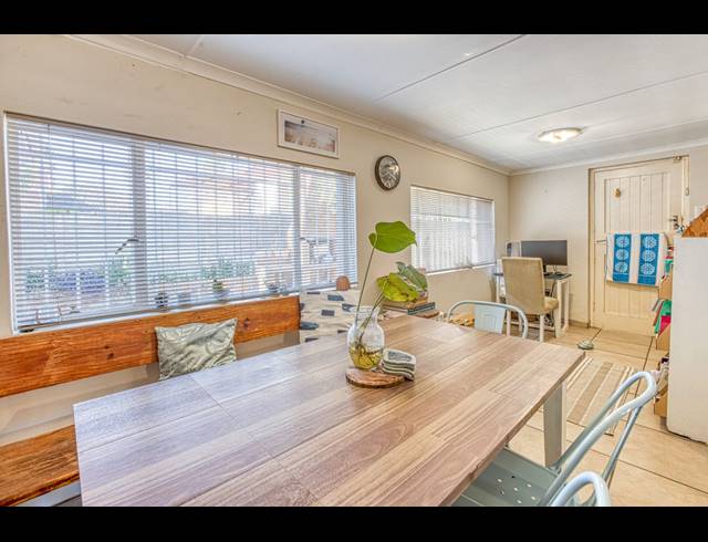 3 BEDROOM HOUSE FOR SALE IN SUNNYRIDGE